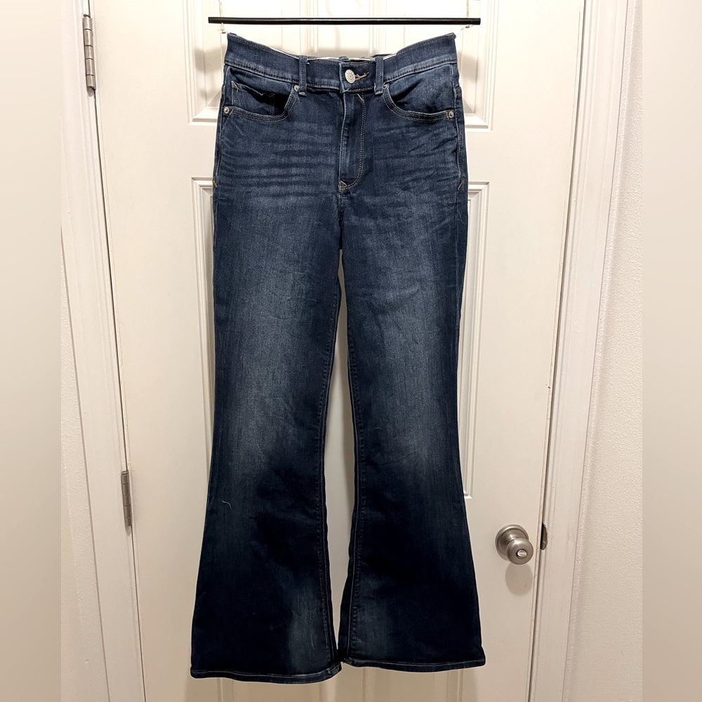 EXPRESS bell flare STRETCH jeans NEW (w/o tags) | size : 2R/2R |